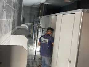 Thi công vách ngăn tấm composite phòng tắm và nhà vệ sinh Công ty Cơ Khí Nam Phát